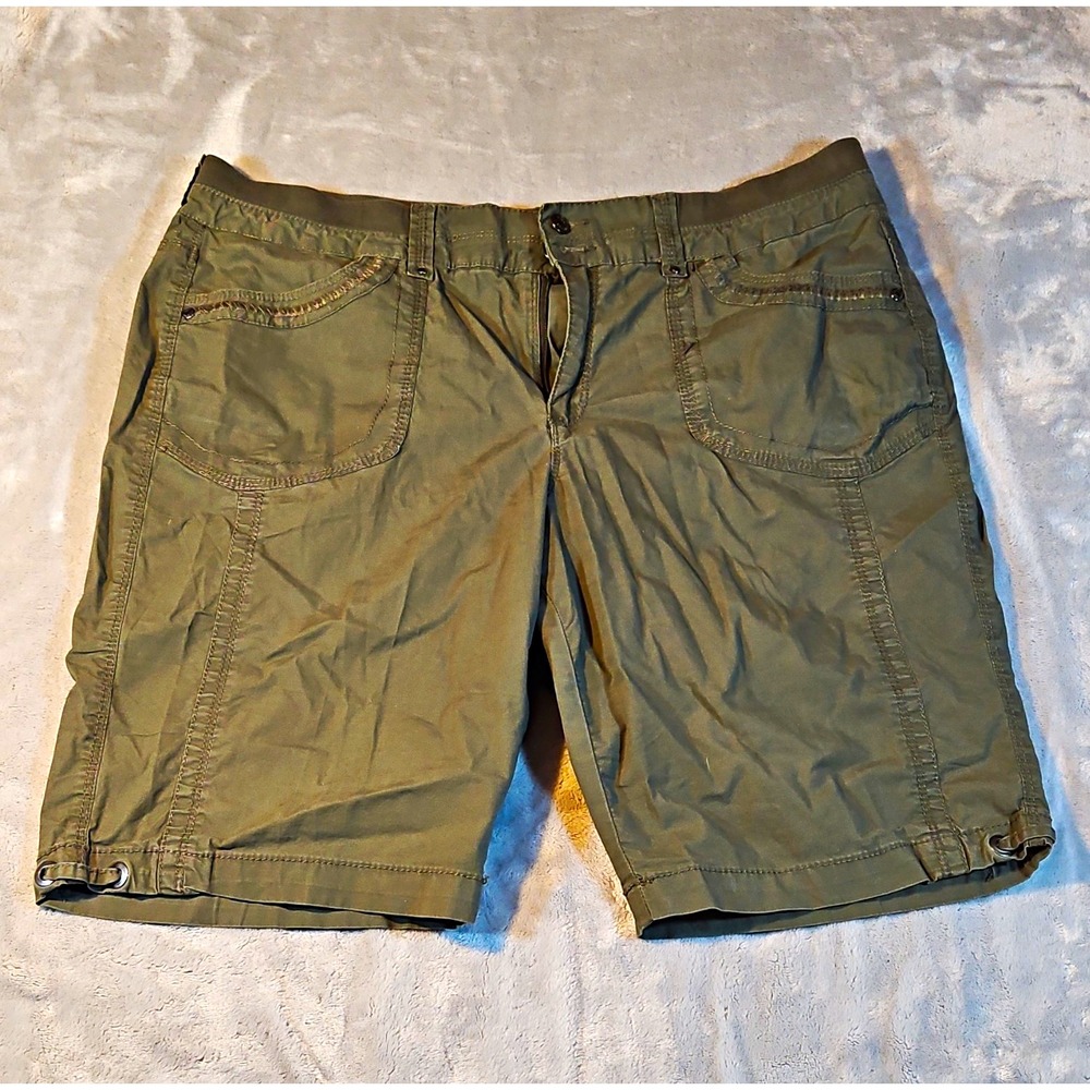 Gloria Vanderbilt Womens Bermuda Shorts Green Size 14 Cotton Spandex Stretch 9in